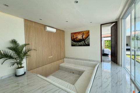 4 bedrooms Villa in Kerobokan, Badung, Bali (11705) 2