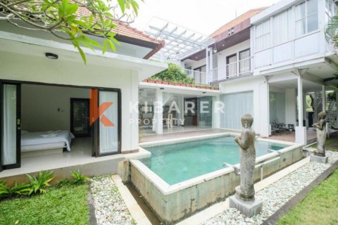 Vila 5 kamar tidur di Jimbaran, Badung, Bali (13633)