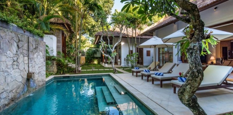 4 bedrooms Villa in Jimbaran, Badung, Bali (1657)