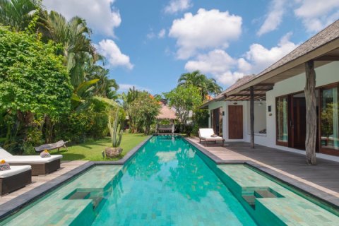 Vila 5 kamar tidur di Seminyak, Badung, Bali (9807)