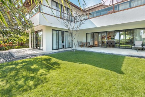 4 bedrooms Villa in South Kuta, Badung, Bali (1395) 2