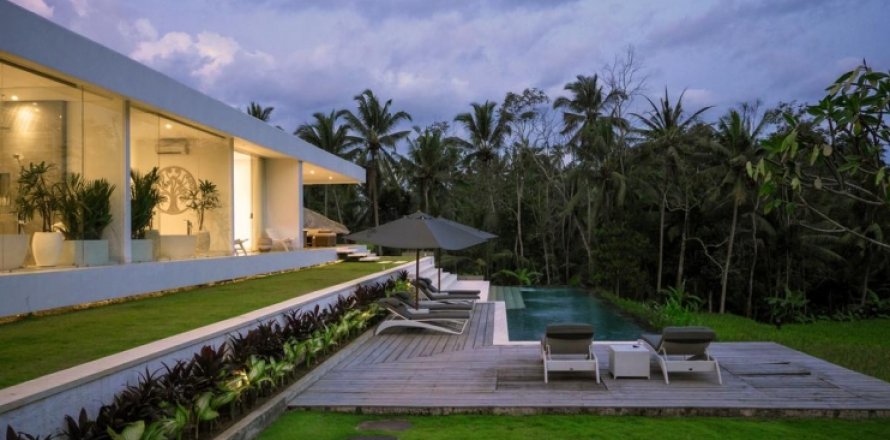 Vila 4 kamar tidur di Ubud, Gianyar, Bali (1396)