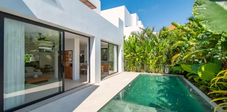 3 bedrooms Villa in Tumbak Bayuh, Mengwi, Badung, Bali (10927)