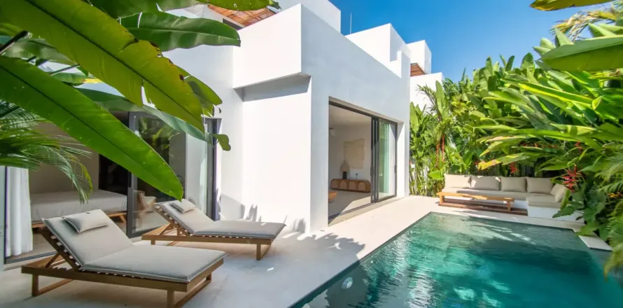 3 bedrooms Villa in Tumbak Bayuh, Mengwi, Badung, Bali (10926)