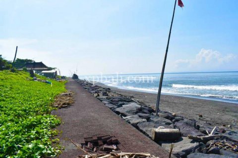 Tanah kavling 2530m2 di Gianyar, Bali (864)