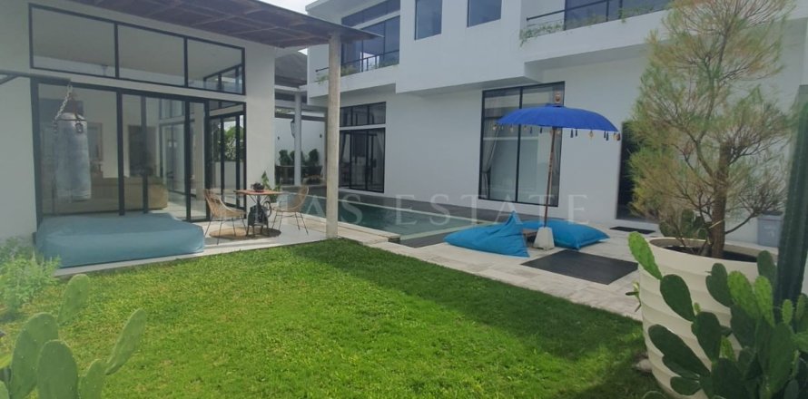 4 bedrooms Villa in Kuta, Badung, Bali (4764)
