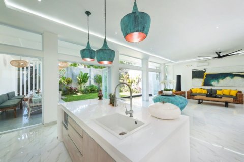 4 bedrooms Villa in South Kuta, Badung, Bali (1485) 3