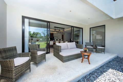 4 bedrooms Villa in South Kuta, Badung, Bali (1483) 12