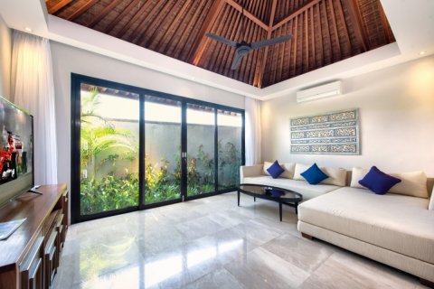 4 bedrooms Villa in South Kuta, Badung, Bali (1483) 10