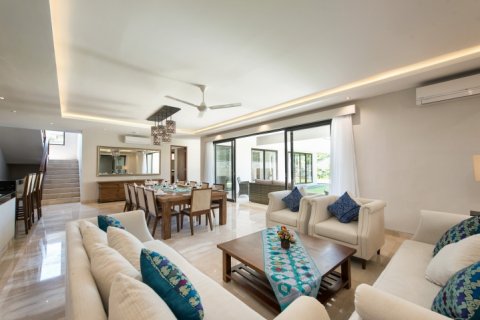 4 bedrooms Villa in South Kuta, Badung, Bali (1483) 8
