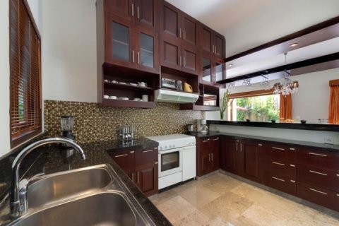 3 bedrooms Villa in Seminyak, Badung, Bali (1482) 10