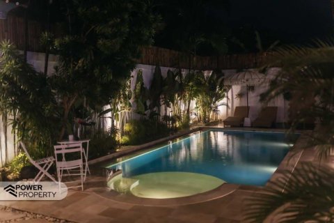 Vila 2 kamar tidur di Seminyak, Badung, Bali (9272) 9