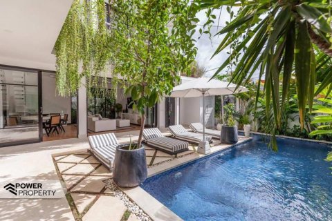Vila 3 kamar tidur di Canggu, Badung, Bali (9268)