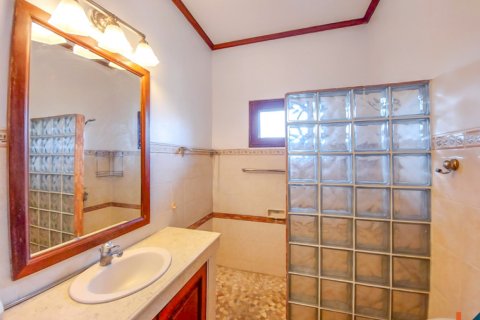 3 bedrooms Villa in South Denpasar, Denpasar, Bali (11596) 18