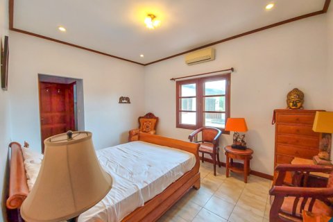3 bedrooms Villa in South Denpasar, Denpasar, Bali (11596) 15