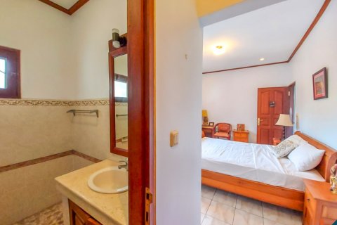 3 bedrooms Villa in South Denpasar, Denpasar, Bali (11596) 17