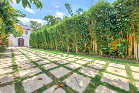 3 bedrooms Villa in South Denpasar, Denpasar, Bali (11596) 2