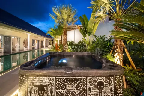 4 bedrooms Villa in South Denpasar, Denpasar, Bali (13231) 12