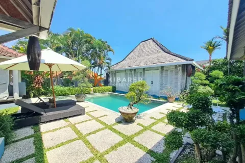 Vila 3 kamar tidur di Canggu, Badung, Bali (13225)