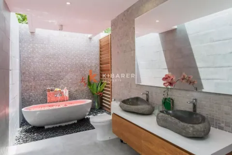 3 bedrooms Villa in Tibubeneng, Badung, Bali (13230) 17
