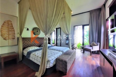 4 bedrooms Villa in Denpasar, Bali (13702) 10