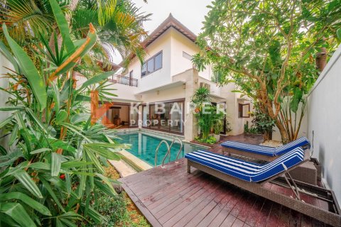 2 bedrooms Villa in Badung, Bali (13701) 4
