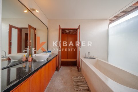 2 bedrooms Villa in Badung, Bali (13701) 18