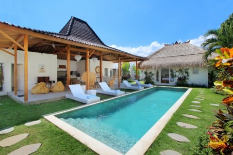 Vila 4 kamar tidur di Seminyak, Badung, Bali (1934)