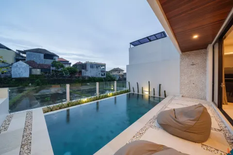 Vila 3 kamar tidur di Canggu, Badung, Bali (11417)