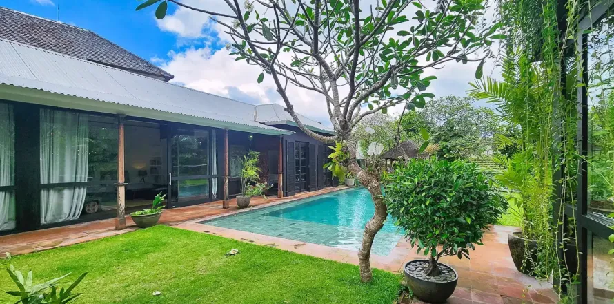 5 bedrooms Villa in Badung, Bali (11416)