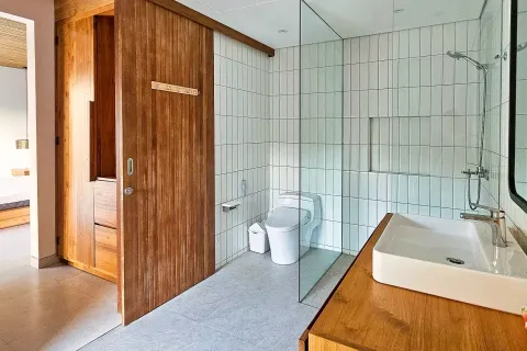 4 bedrooms Villa in South Kuta, Badung, Bali (11420) 24