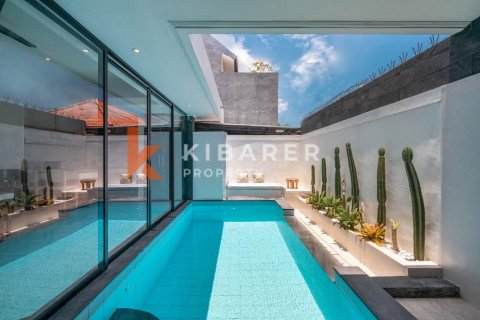Vila 2 kamar tidur di Tibubeneng, Badung, Bali (12409)