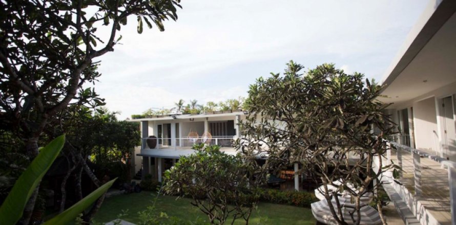 3 bedrooms Villa in Jimbaran, Badung, Bali (1725)