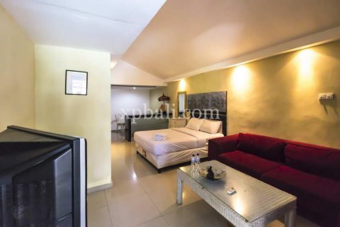 Вилла с 8 спальнями в Легиан, Кута, Бадунг, Бали (5943) 9