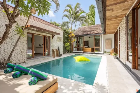 Vila 3 kamar tidur di Kerobokan, Badung, Bali (11552)