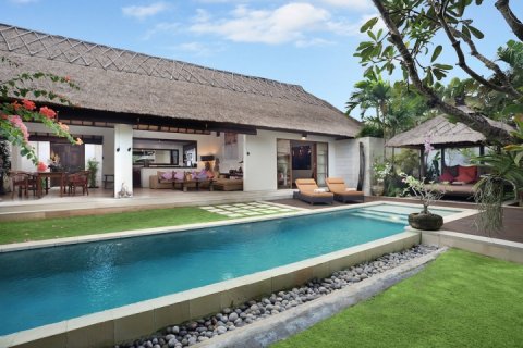 Vila 2 kamar tidur di Seminyak, Badung, Bali (1634)