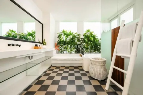 3 bedrooms Villa in Kerobokan, Badung, Bali (13176) 6