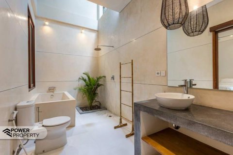 Hotel 13 kamar tidur di Canggu, Badung, Bali (9204) 6