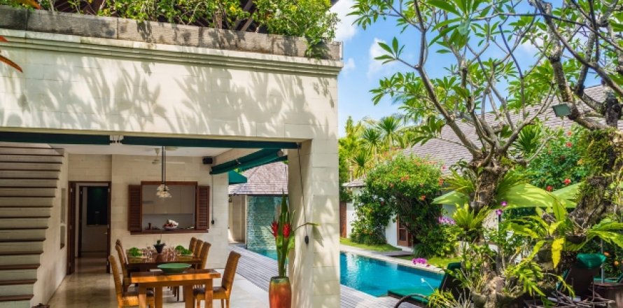3 bedrooms Villa in Seminyak, Badung, Bali (1399)