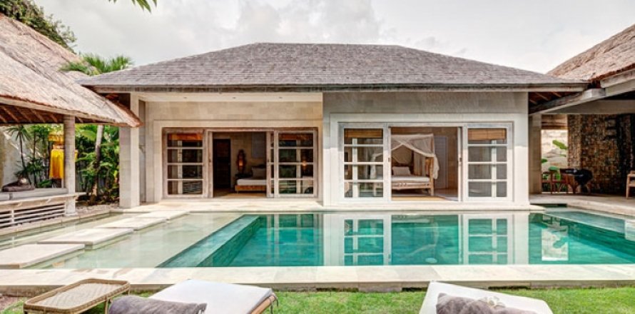 3 bedrooms Villa in Seminyak, Badung, Bali (1403)