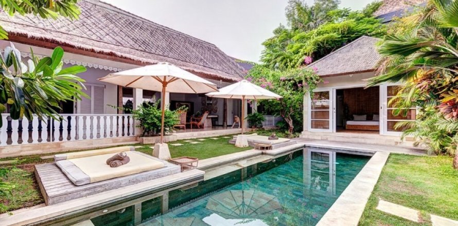3 bedrooms Villa in Seminyak, Badung, Bali (1401)
