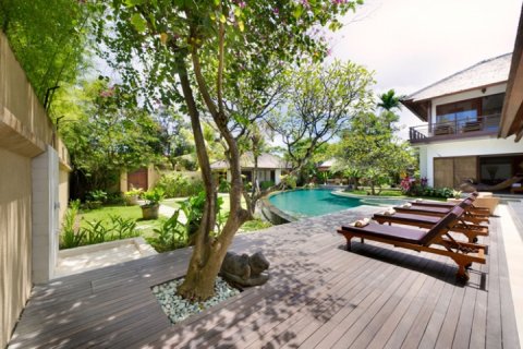 Vila 4 kamar tidur di Seminyak, Badung, Bali (1400) 3