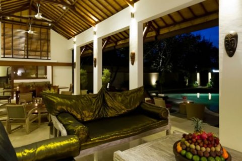 Vila 4 kamar tidur di Seminyak, Badung, Bali (1400) 22