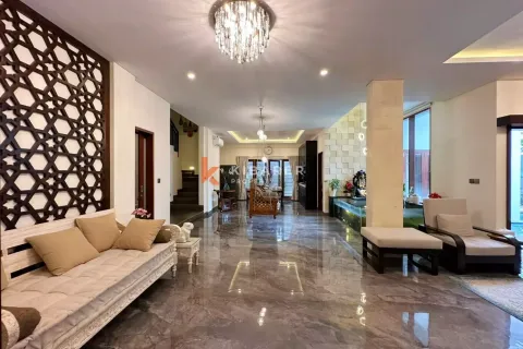 5 bedrooms Villa in South Denpasar, Denpasar, Bali (13417) 3