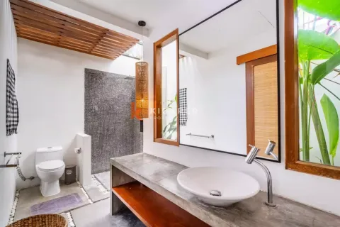 Vila 3 kamar tidur di Kerobokan, Badung, Bali (13413) 17
