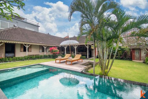 Vila 4 kamar tidur di Tumbak Bayuh, Mengwi, Badung, Bali (10945)