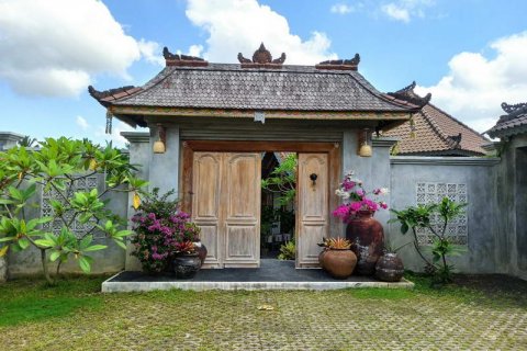 4 bedrooms Villa in Tampaksiring, Gianyar, Bali (765) 9