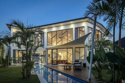 Vila 4 kamar tidur di Cemagi, Mengwi, Badung, Bali (11514)