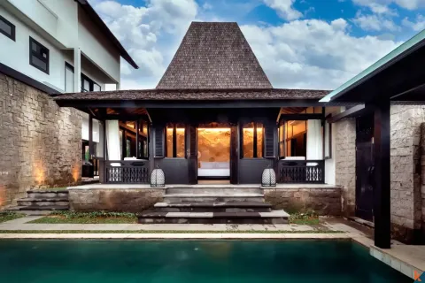 Vila 5 kamar tidur di Tibubeneng, Badung, Bali (11518)