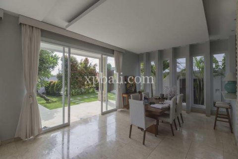 Vila 3 kamar tidur di Pererenan, Mengwi, Badung, Bali (5979) 10
